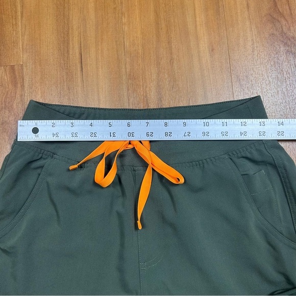 Figs Women’s Green Skinny Pants with Orange Drawstring Size S/P - Picture 8 of 10